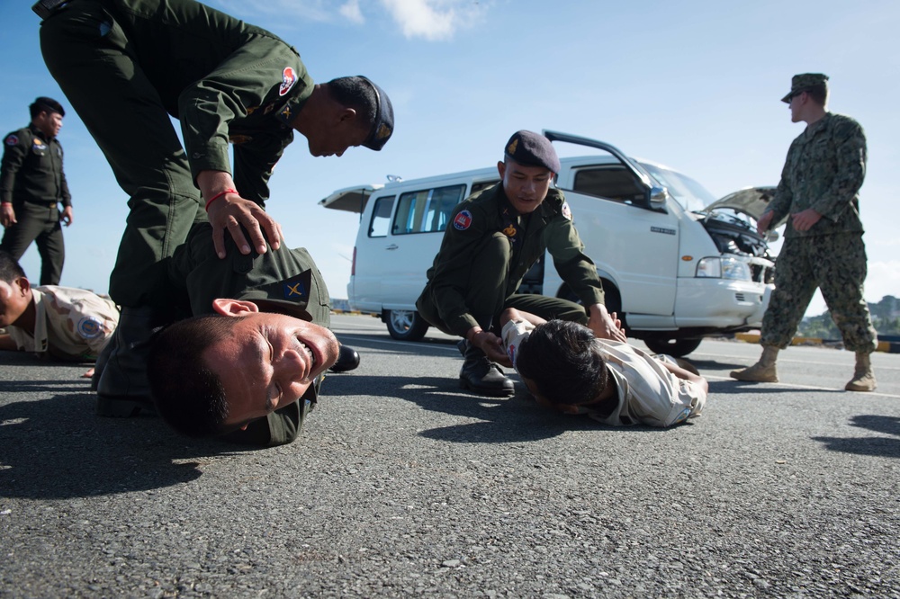 Royal Cambodia sailors and military police participate in a entry control point exercise during CARAT Cambodia 2015