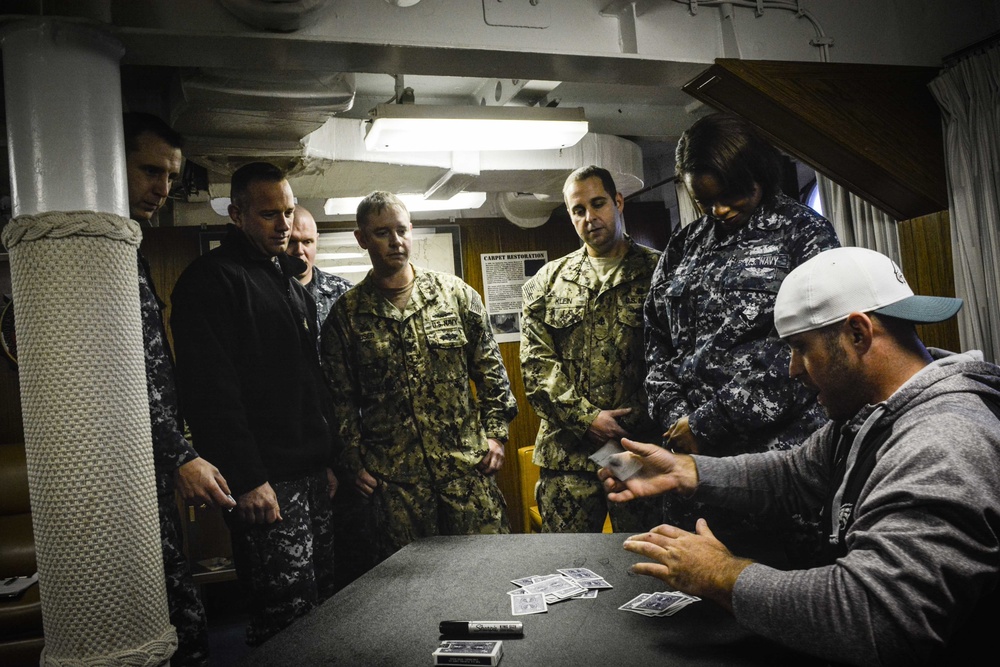 'Inside the Eagles' visit USS New Jersey