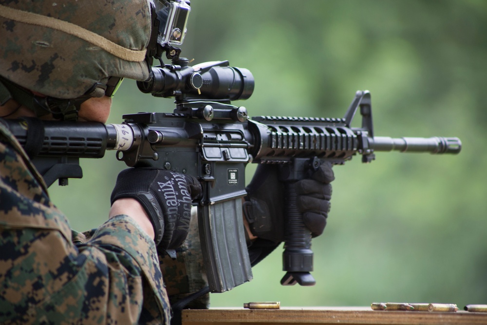 23rd Marines train with Partner Nations during UNITAS Amphibious 2015