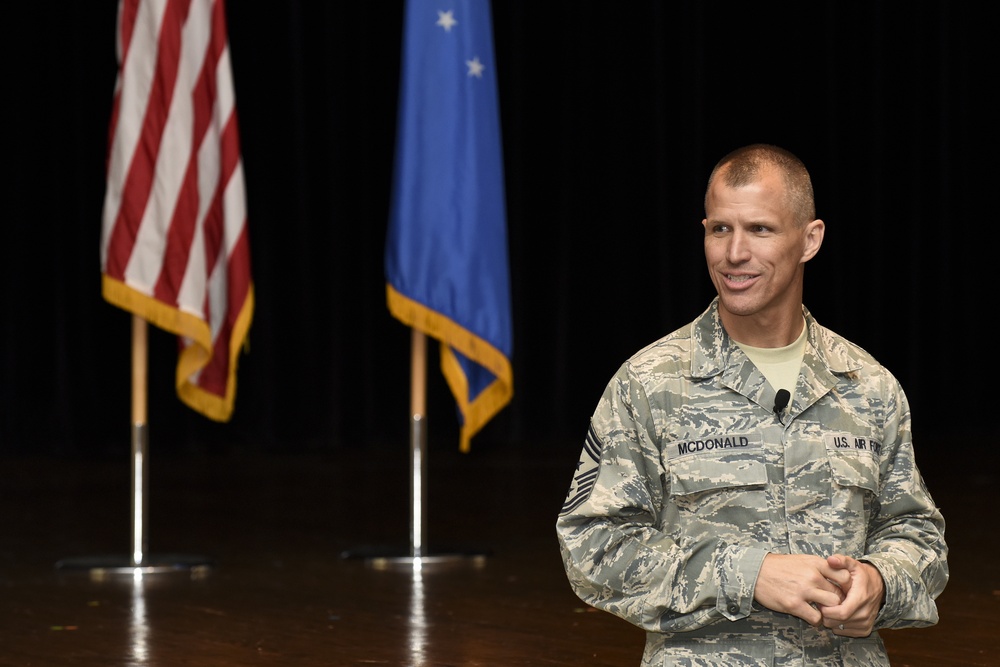 ACC command chief visits SJAFB