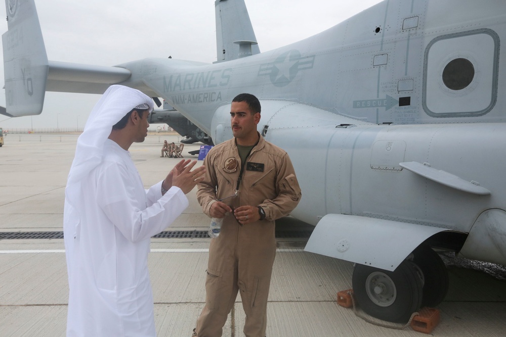 Marines showcase aviation capabilities at 2015 Dubai Airshow