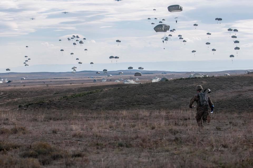 30th MED BDE synchronizes medical efforts with NATO allies at TJ15 for 82nd ABN DIV jump