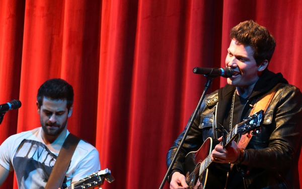 7th annual WRNS Guitar Pull brings talent, music to Cherry Point