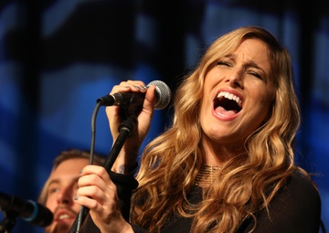 7th annual WRNS Guitar Pull brings talent, music to Cherry Point