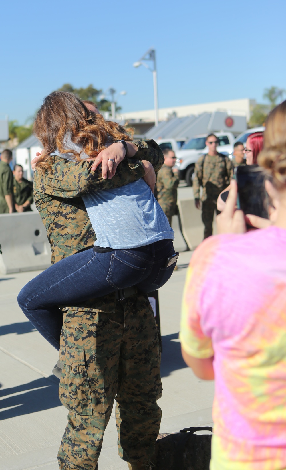 HMH-462 returns home from deployment