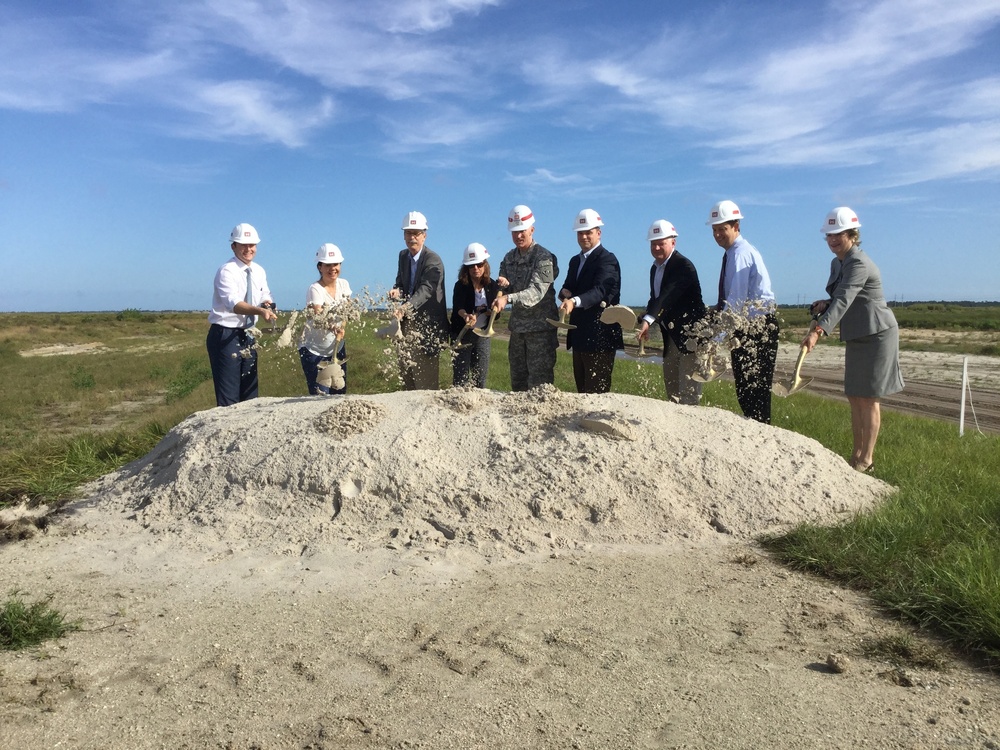 Corps breaks ground on reservoir for Everglades project