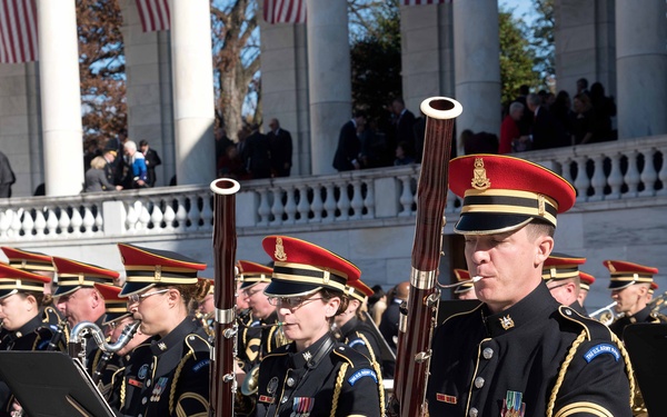 Obama: More work needed to end veteran homelessness, disability claims backlog