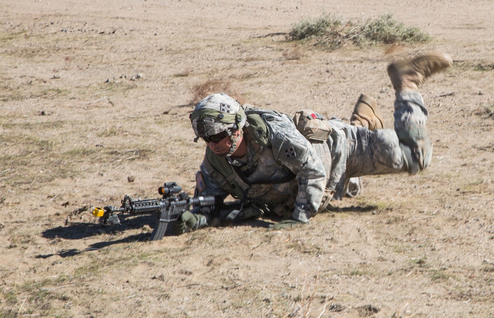 Soldiers assault an enemy stronghold in California