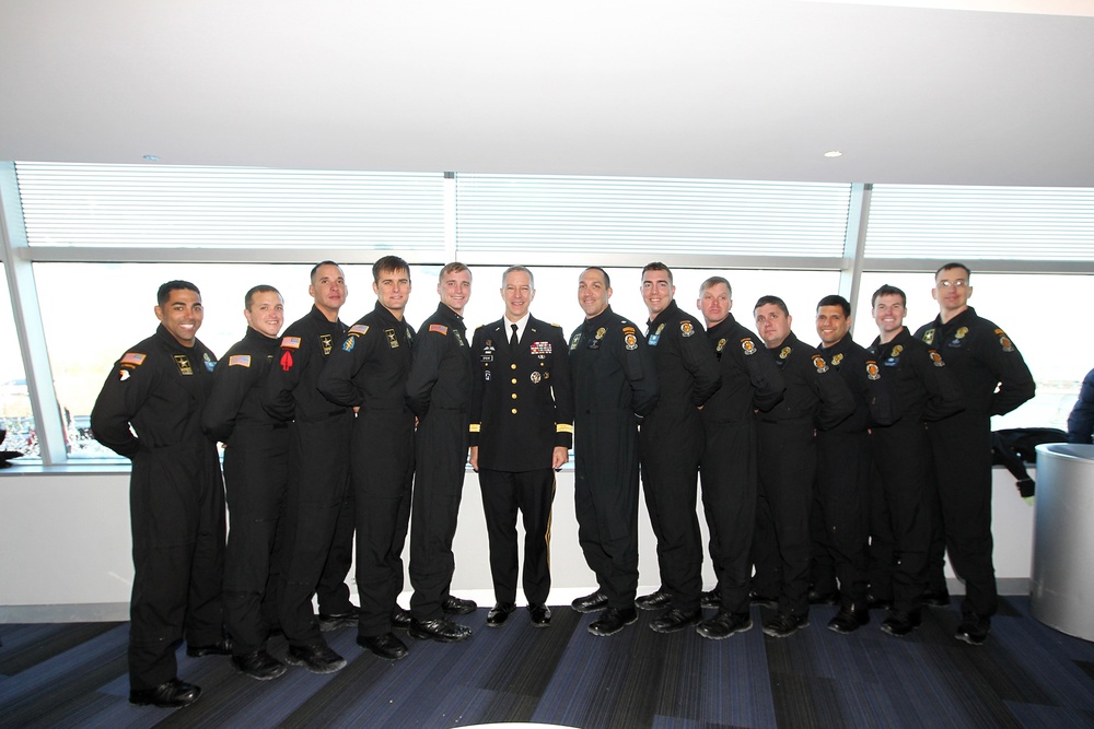 Service members receive honor during Chicago Bears Veterans Day game