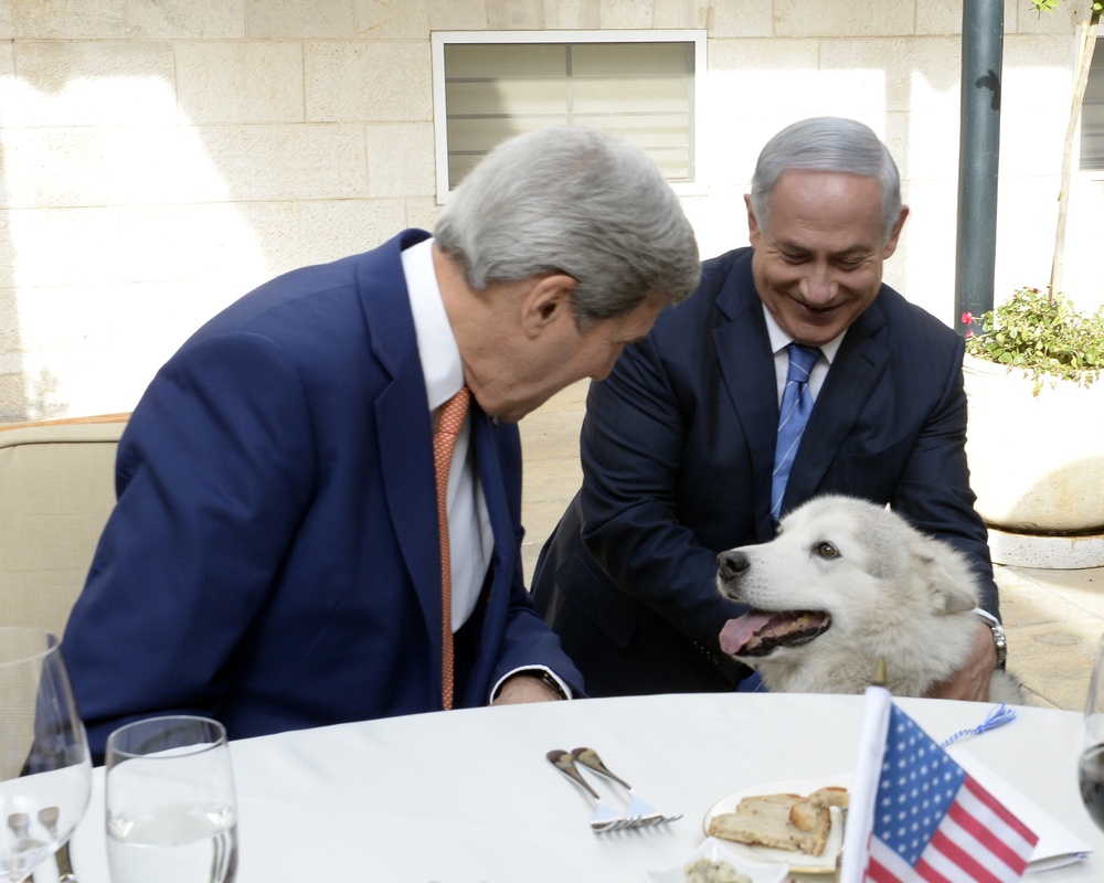 Secretary Kerry and Prime Minister Netanyahu at the prime minister's residence