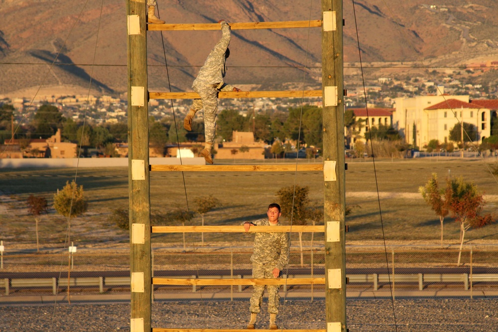 4-27 ‘mix up’ PT with air assault course obstacles