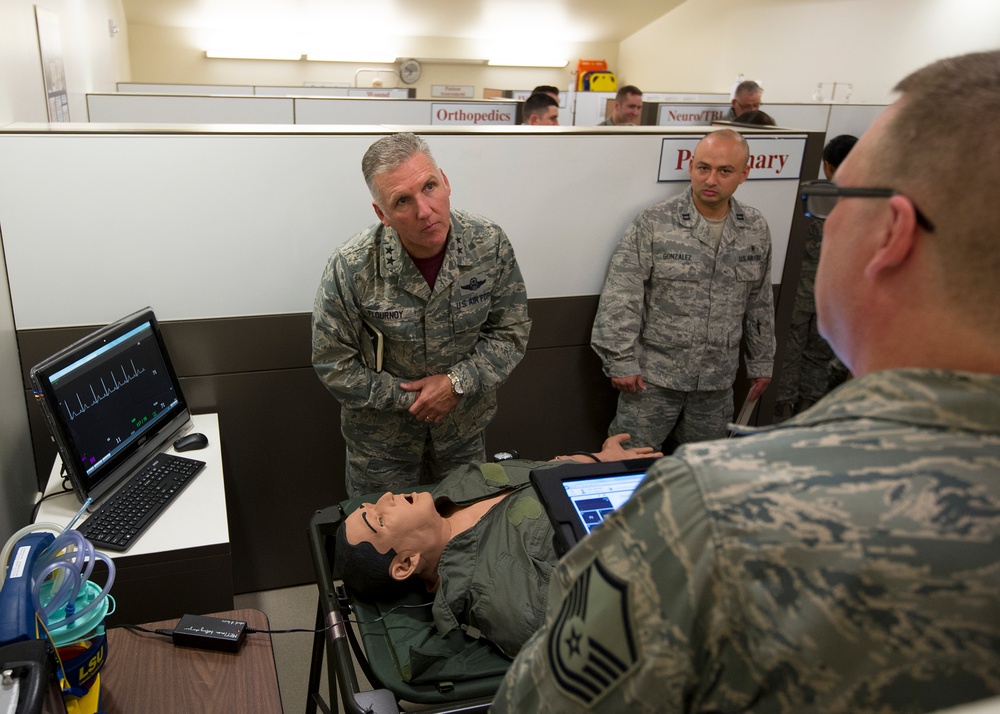 Skills Lab provides Reservists opportunity to enhance medical expertise