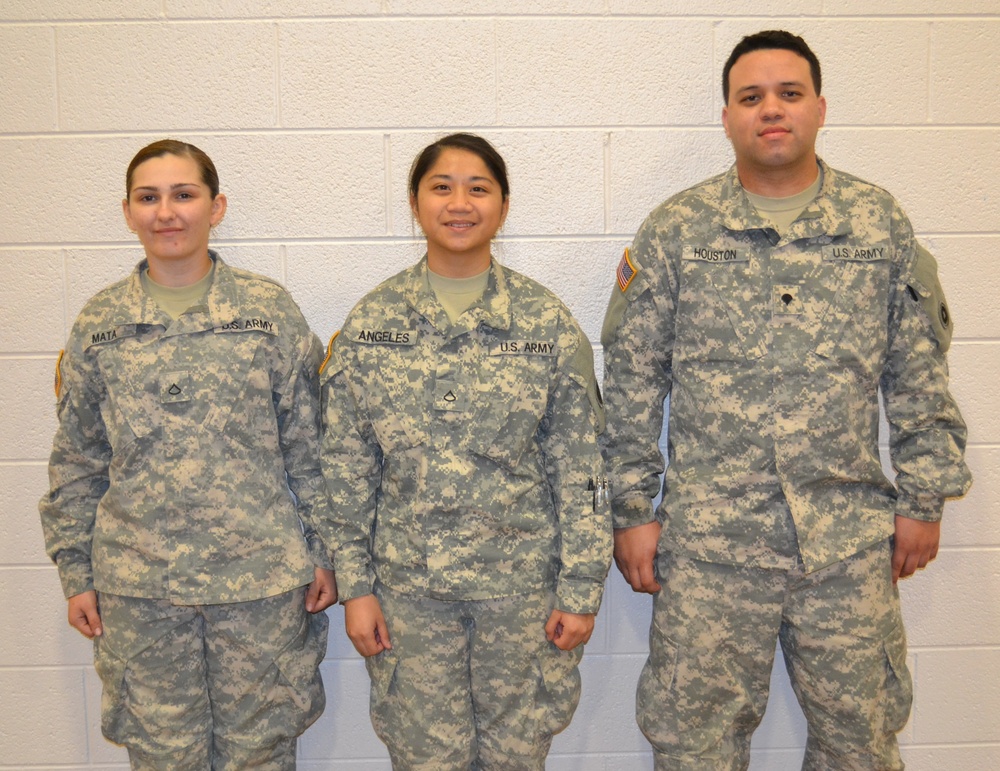 650th RSG Soldiers participate in culinary training