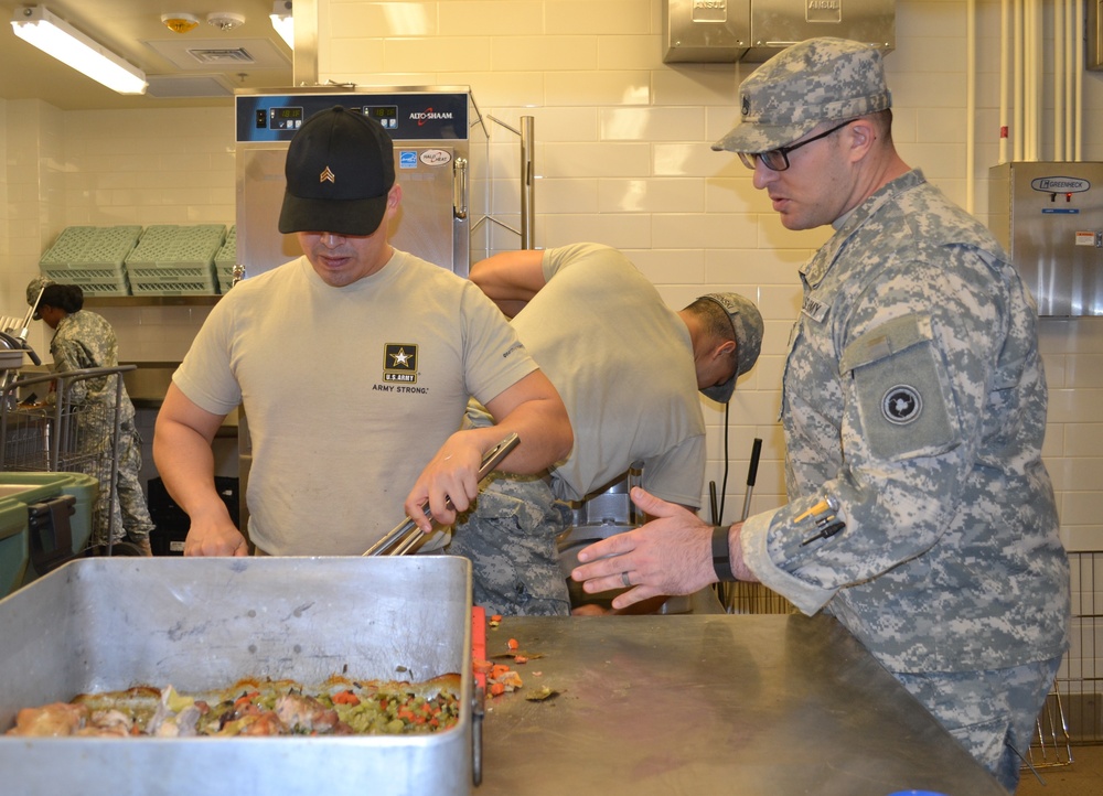 650th RSG Soldiers participate in culinary training