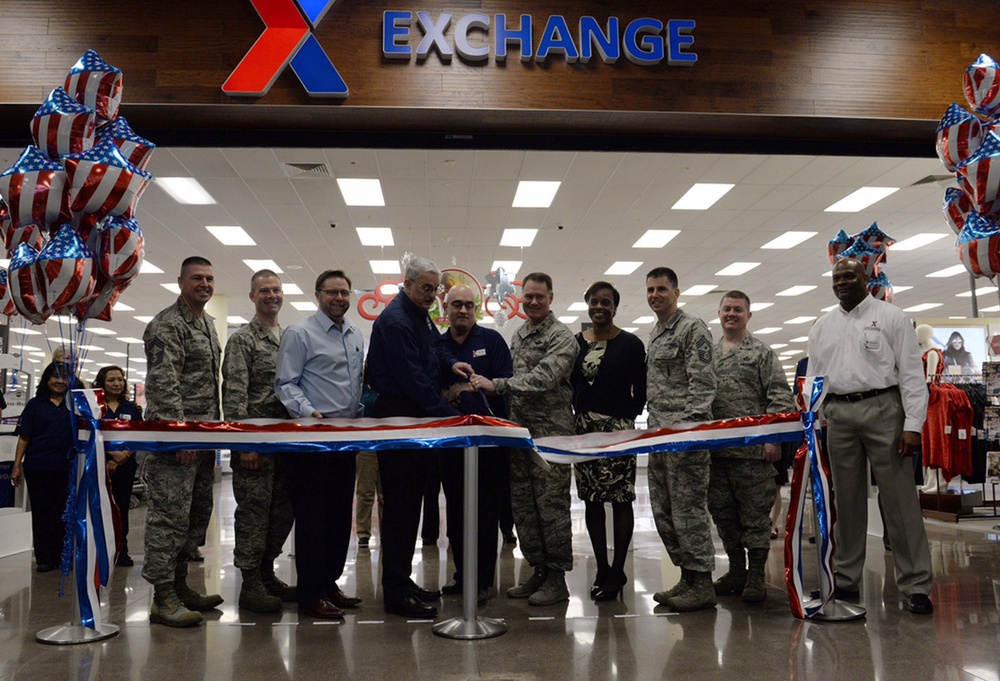 NAFB Exchange holds grand opening ceremony