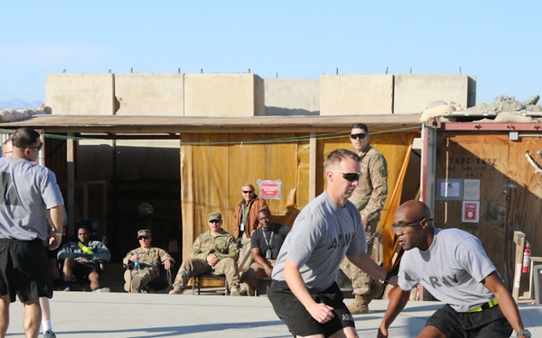 10th Mountain Thanksgiving hoops