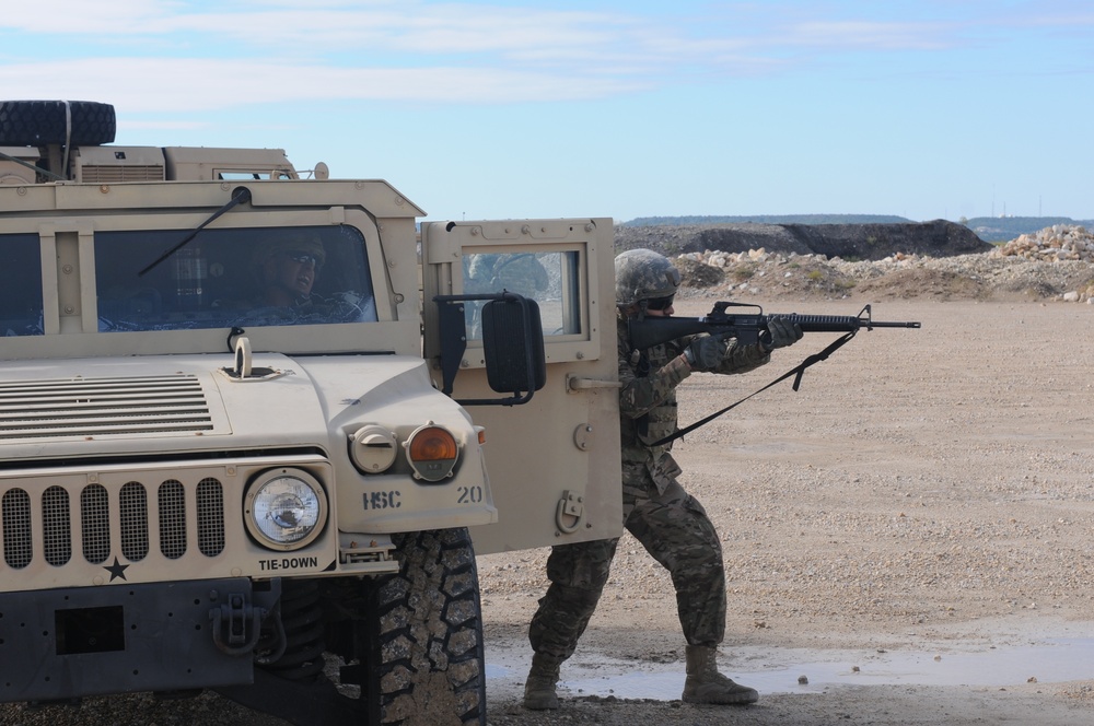 640th ASB Soldiers conduct convoy training