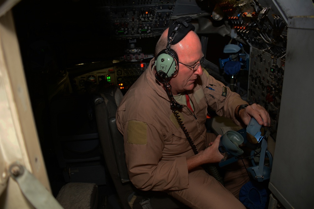 Record-setting flight engineer plans to retire