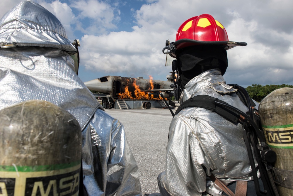 18th CEG conducts fire demo for Tokyo and Okinawa cadets