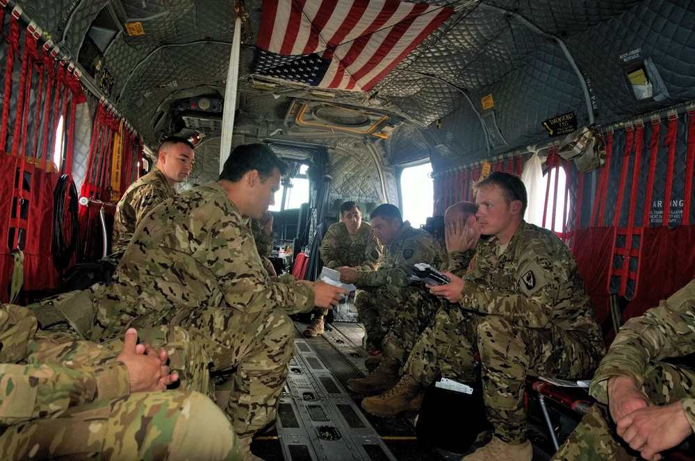 Task Force Longknife Soldiers participate in aerial gunnery
