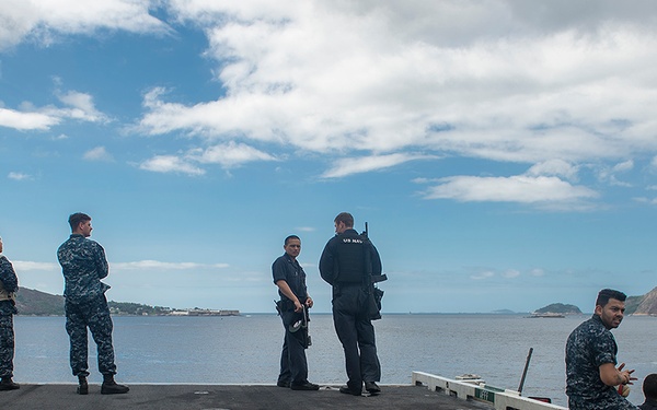 USS George Washington activity in Rio de Janeiro