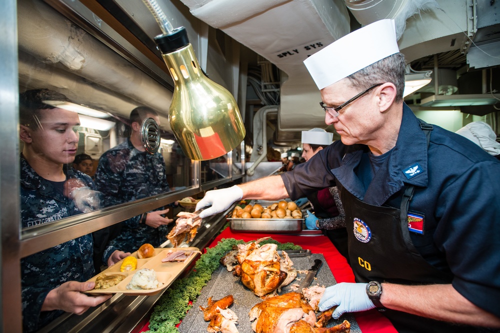 USS John C. Stennis Thanksgiving meal