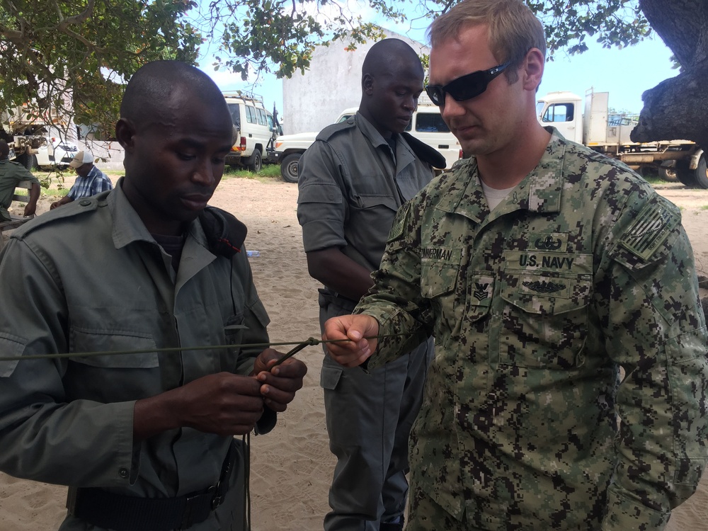 Police force training in Mozambique