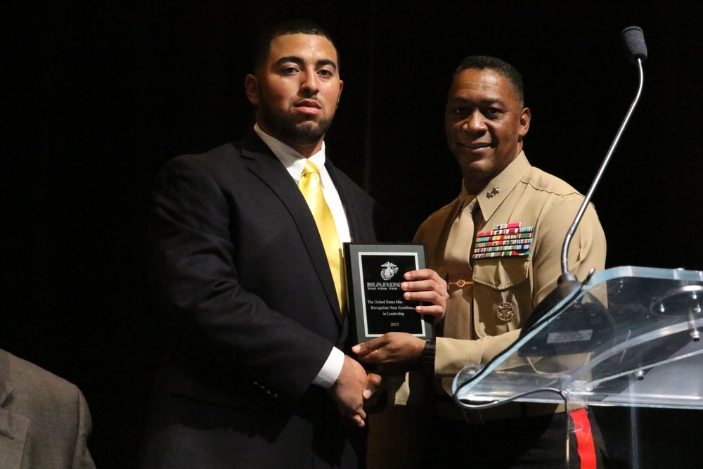 Southern University defensive lineman receives Marine Corps Leadership Award