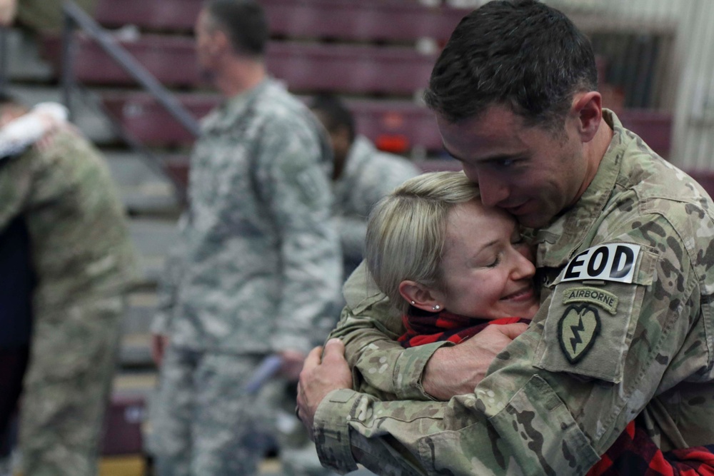 716th Explosive Ordnance returns from deployment