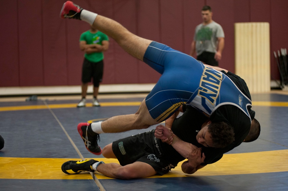 All-Navy wrestling minicamp hits Bangor