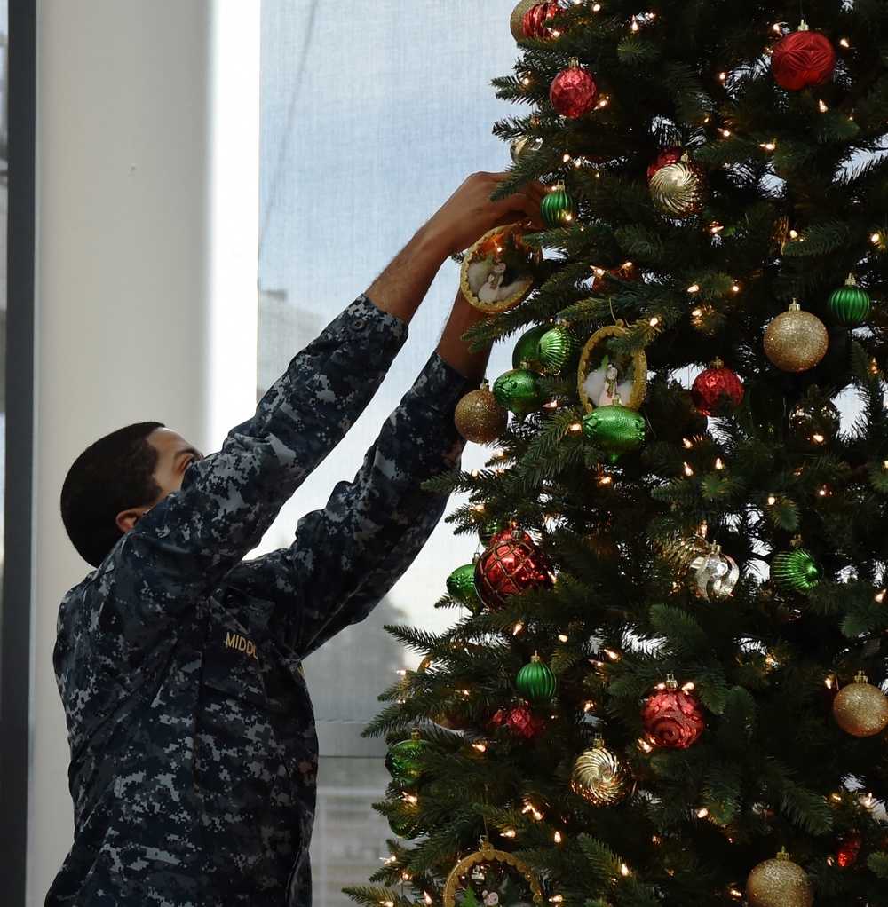 ‘Tis the Season; NHB lights their annual Christmas tree
