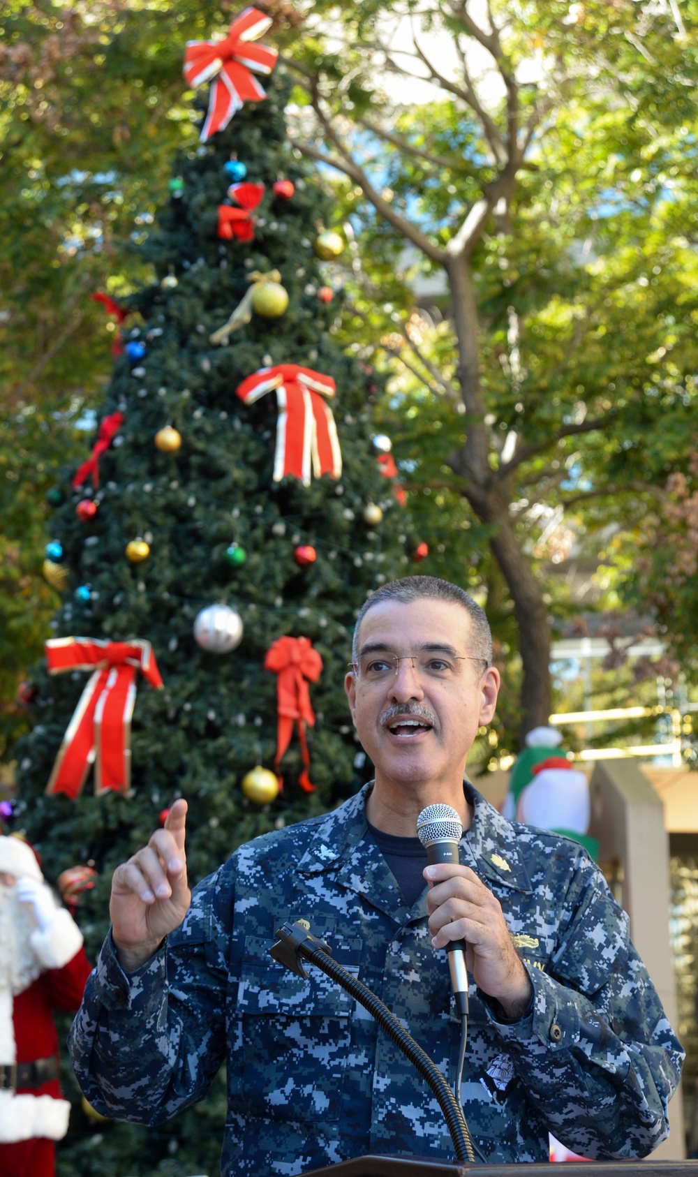 Naval Medical Center San Diego tree lighting ceremony