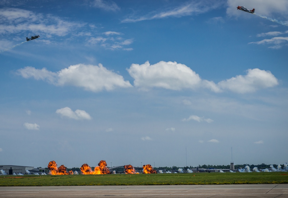 Niagara Falls Air Reserve Station hosts air show