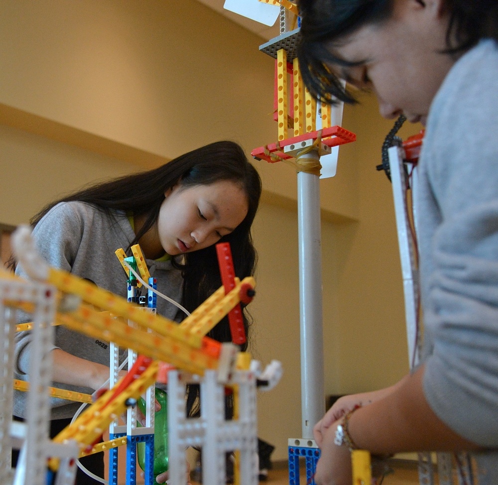 'Rube Goldberg' competition challenges students