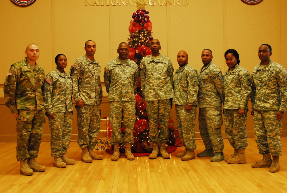District of Columbia National Guard leadership with Counter Drug Program team