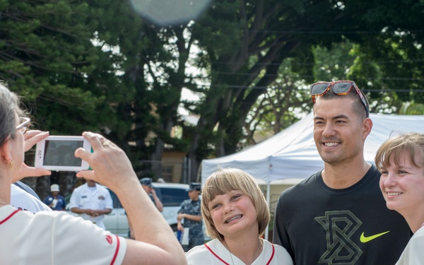 MLB players interact with military members and their families