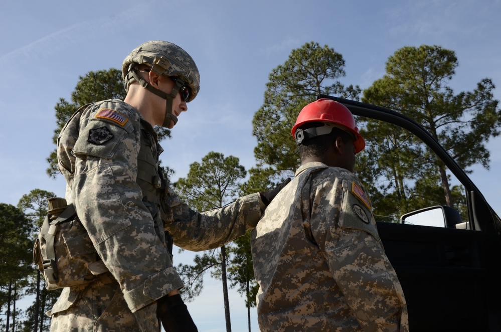 Combat Engineer reclassification course conducts vehicle search training