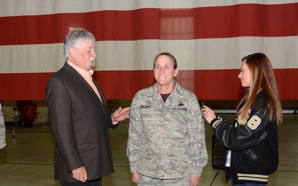 Master Sgt. Lisa Phillips promotes to senior master sergeant