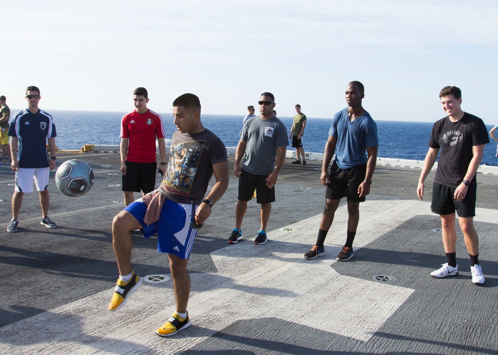 Morale stays high aboard USS Kearsarge during steel beach event