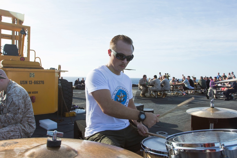 Morale stays high aboard USS Kearsarge during steel beach event