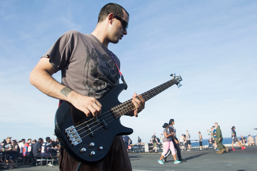 Morale stays high aboard USS Kearsarge during steel beach event