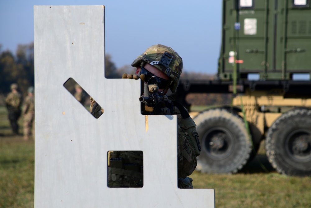 Foce Reno paratrooper training