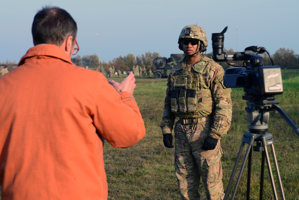 Foce Reno paratrooper training