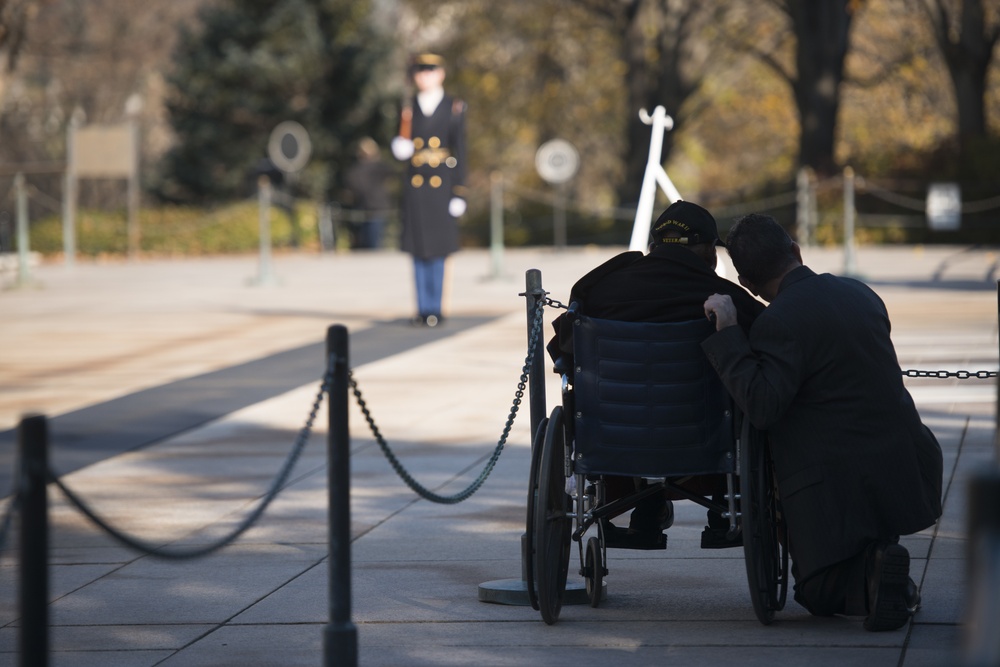 Oldest known World War II veteran visits Arlington National Cemetery