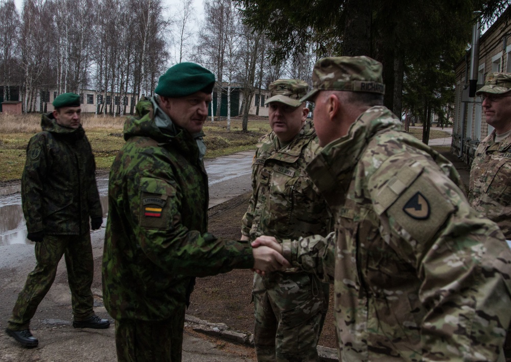 Army G-8 visits EAS site