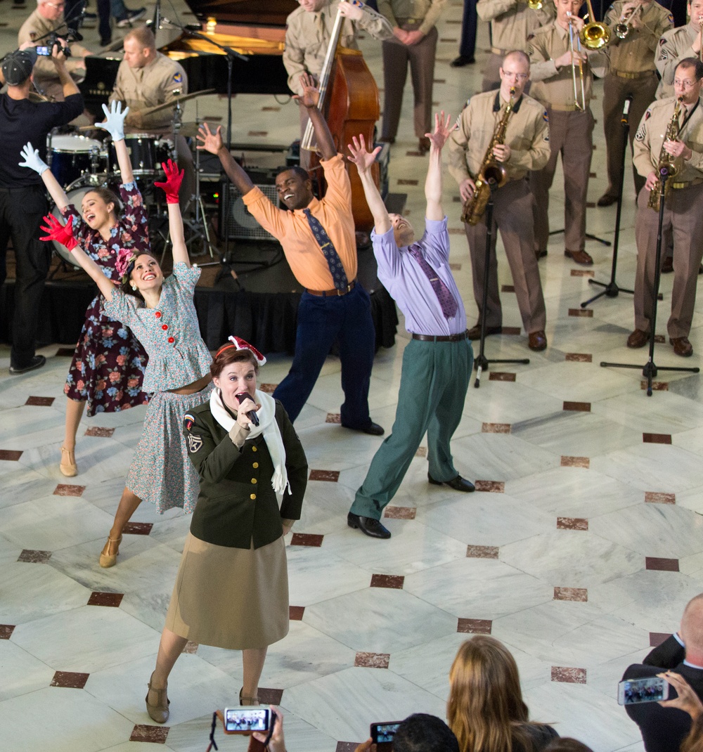The United States Air Force Band surprises commuters at Union Station