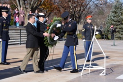 Arlington National Cemetery Pearl Harbor remembrance ceremony [Image 1 of 3]