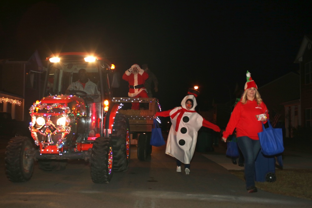 Santa visits New River residents