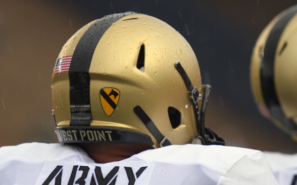 First Team shows off firepower, cavalry spirit at Army-Rice game