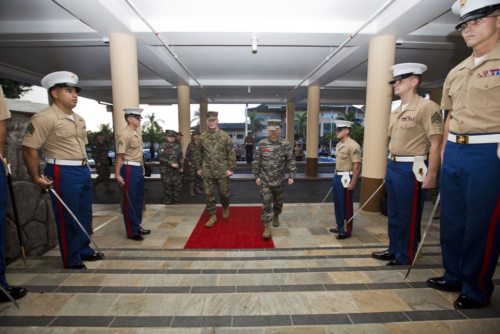 Republic of Korea Marine Corps Commandant visits US Marine Corps Forces, Pacific